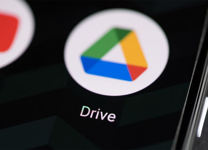 Эксперт Артимович заверил, что кроме Диска Google ничего не отключит