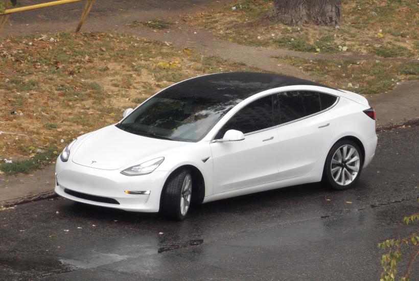 Tesla Model 3 (2016) Tesla Model 3 (2016)