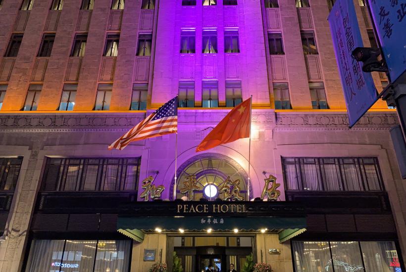 Флаг США и Китай