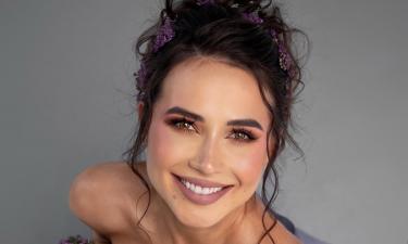 Блогер Лерчек на шестом месяце беременности украсила дом к Новому году