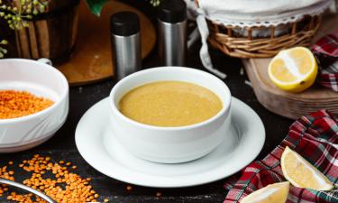 Гороховый суп взорвёт вкусовые рецепторы: добавьте эти три ингредиента, и ваши близкие будут в восторге