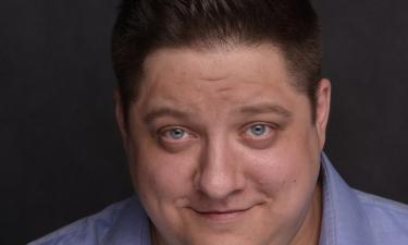 Не ожидал, что его будут узнавать на улицах: Жигунов высказался о феномене Романа Попова