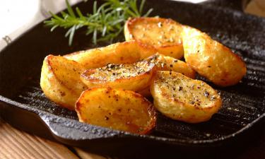 Этот хрустящий картофель готовим трижды в неделю: рецепт, покоривший сердца гурманов