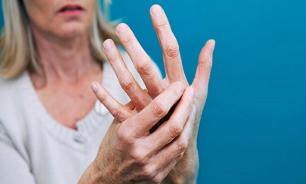 Женщины в 2-3 раза чаще страдают от ревматоидных заболеваний, чем мужчины