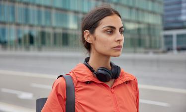 Эксперты развеяли популярные мифы о беспроводных наушниках