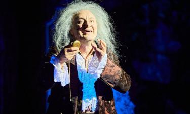 Комедию "Скупой" поставили в новой сценической версии — Театр на Малой Ордынке