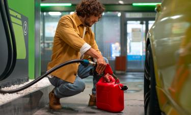 Крым прощается с лимитами на топливо: что нужно знать автомобилистам