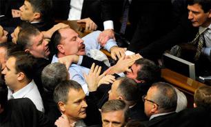 Политическая жизнь в Киеве, или Хроники из палаты номер шесть