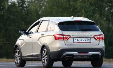 Народный автомобиль за цену кроссовера: сколько теперь попросят за LADA Vesta