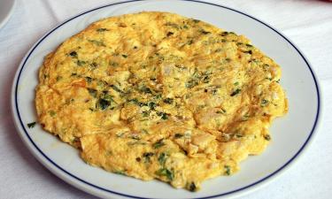 Нежный омлет, как в ресторане: вот какой секретный ингредиент используют повара