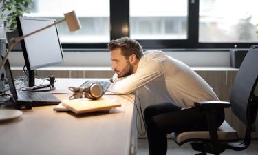 Сидячая работа повышает риск преждевременной смерти на 57% — исследование Калифорнийского университета