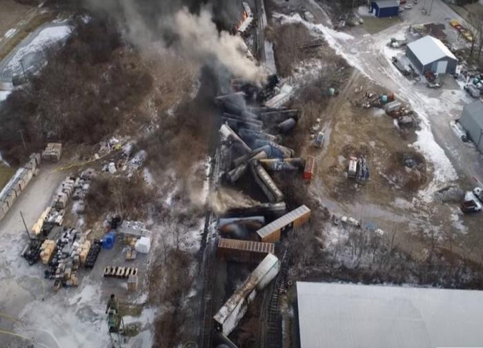 РИА Новости: власти США замалчивают "второй Чернобыль" в штате Огайо