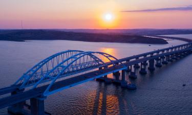 До трёх часов ожидания: когда не стоит ехать через Крымский мост