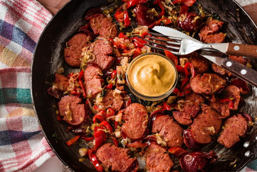 Колбаски с овощами Колбаски с овощами