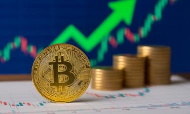 Криптовалютные качели: как Трамп может обвалить Bitcoin или дать ему шанс взлететь до небес