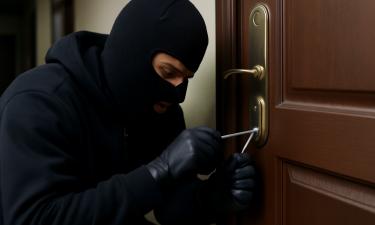 Секрет грабителей раскрыт: как обычный дверной звонок помогает ворам выбрать жертву