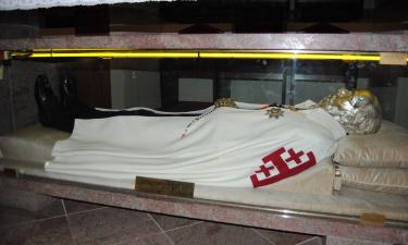 Заключивший договор с дьяволом стал святым: Ватикан в потрясении, а тысячи верующих празднуют чудо