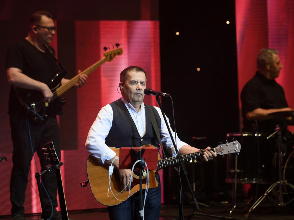 современная музыка доклад. современные классические произведения. класс современная музыка. современные музыкальные направления. презентация на тему современная музыка.