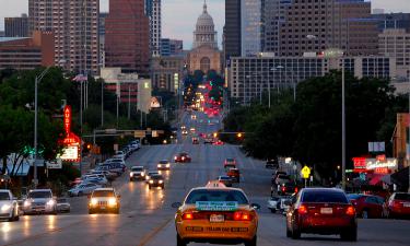 Техас умеет удивлять: оазис дружелюбия среди бетонных ухмылок  — в одном городе