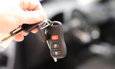 Тяжёлый брелок с ключами ускоряет износ замка зажигания — Car And Motor