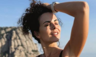 Настя Каменских оправдалась за русские песни на концертах в США