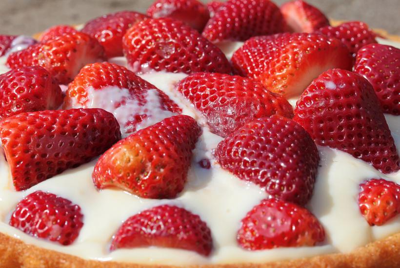 Пирог с клубникой Пирог с клубникой