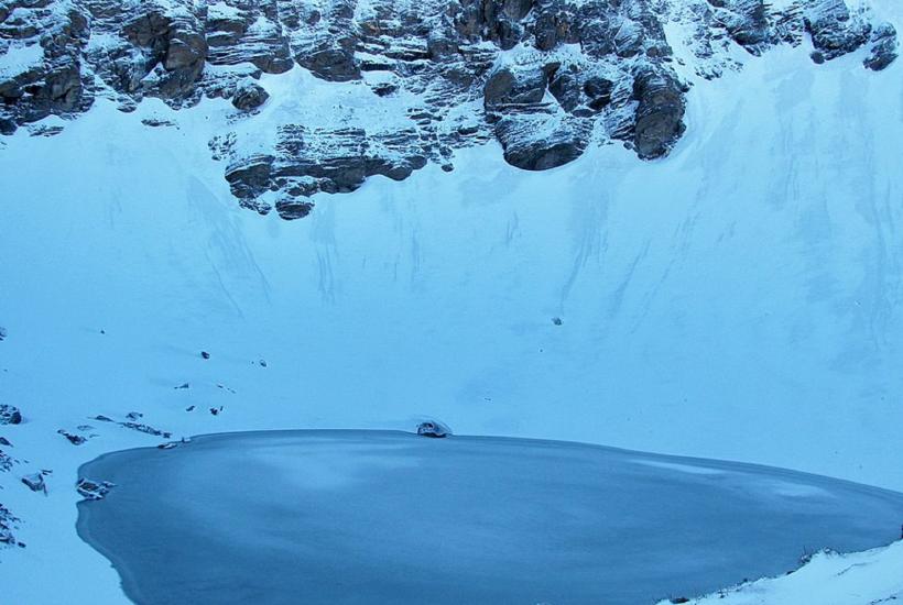 ледниковое озеро Роопкунд