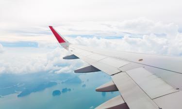 Фотограф-любитель случайно заснял самолёт RATT55: что скрывали облака