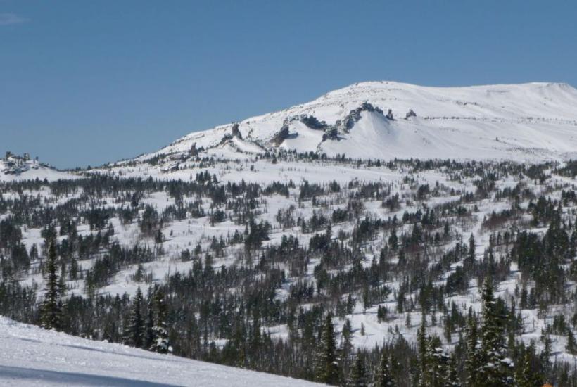 Ат-Тарджуман фиксирует мегалиты на пути от Волги к Енисею