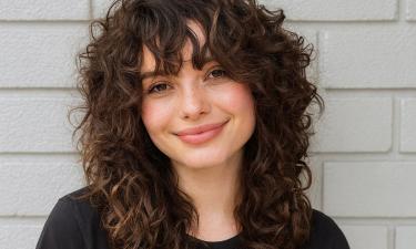 Зимой волосы живут между морозилкой и батареей: три шага против сухости и хаоса