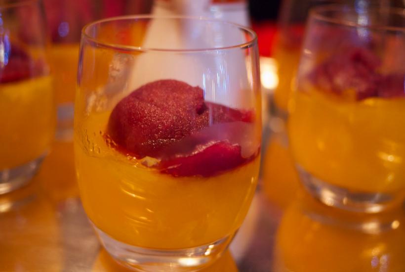 Учёные восстановили рецепт скандинавского грога — археолог Патрик Макговерн