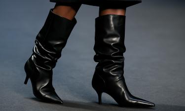 Регулярная чистка кожаной обуви кремом сохраняет её мягкость и цвет — Vogue