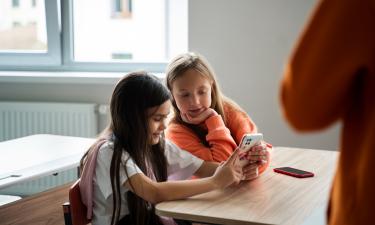 Образовательный стандарт как броня: почему школы увиливают от живых разговоров