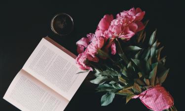 Человек-улыбка готов к выступлениям: узнайте, сколько Николай Василенко хочет за 60 минут чтения стихов