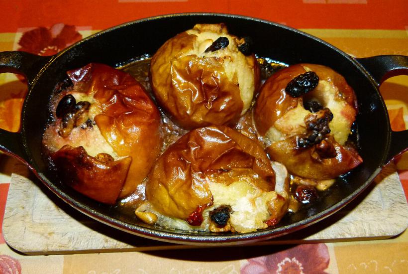 Яблоки, запечённые с творогом Яблоки, запечённые с творогом