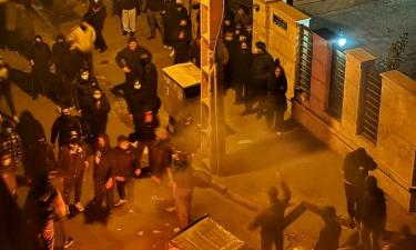 Массовые протесты в Иране усиливаются на фоне репрессий