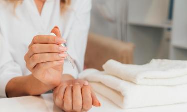 Неправильный уход и частый маникюр повышают риск расслоения ногтей — Jenny