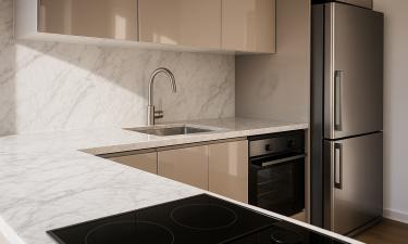 Кухня плачет липкими слезами: один недорогой трюк стирает годы жира за пару минут