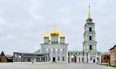 Космос против самовара: эти два города-соседа изменились до неузнаваемости ради туристов в марте