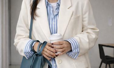 Рубашка голубого цвета в полоску закрепилась в трендах сезона — Threads