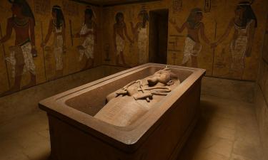 В Долине Царей находят гробницы спустя 200 лет раскопок — египтолог Салима Икрам