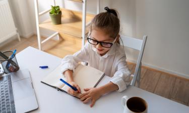 Рост цен в пиковый сезон зафиксирован после обсуждения реформы каникул — аналитики