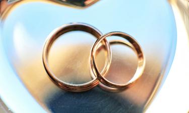 Волочкова опровергла слухи о расставании её дочери с мужем