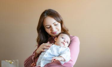 Кривошея у младенца может быть признаком асимметрии таза — остеомастер Санакоева