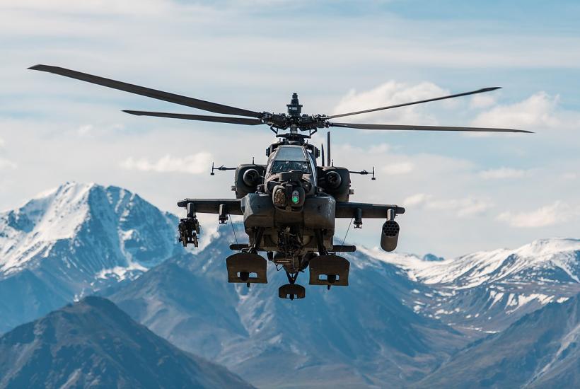 Вертолет AH-64 Apache ВВС США