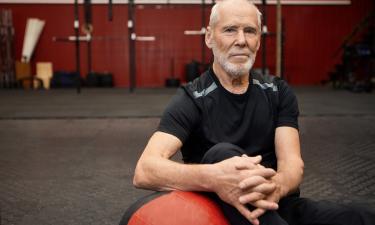 Упражнения после 60 лет снижают риск инфаркта и инсульта