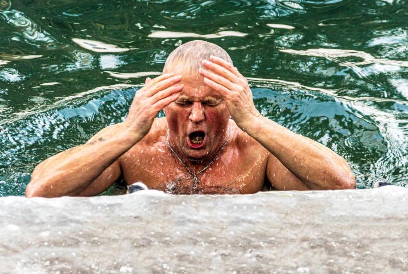 Купание в проруби