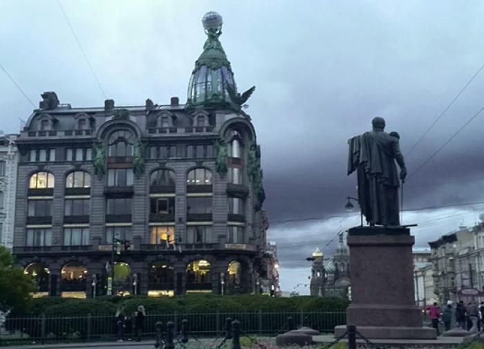 Мундеп Мазурик указал на неэффективную работу системы ЖКХ в Петербурге