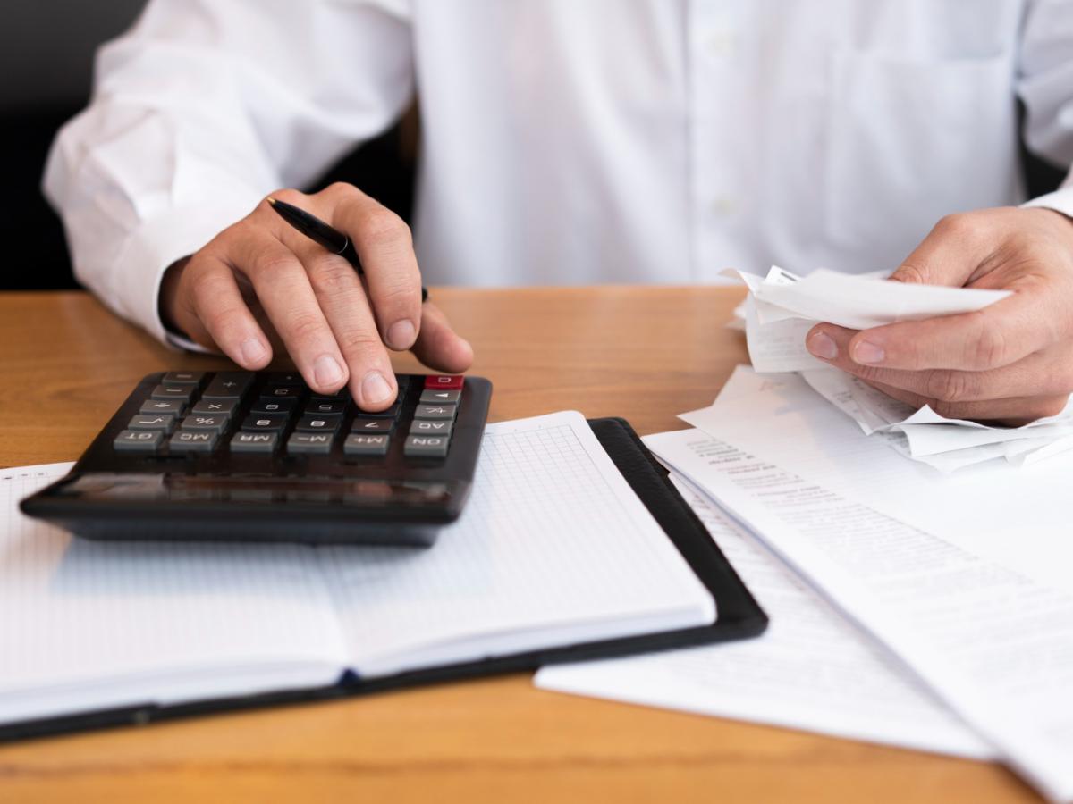 Финансовые последствия: чем может обернуться просрочка платежа по имущественному налогу