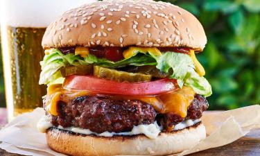 75% выручки на кону: что ждёт Вкусно — и точка в случае возвращения McDonald's в Россию